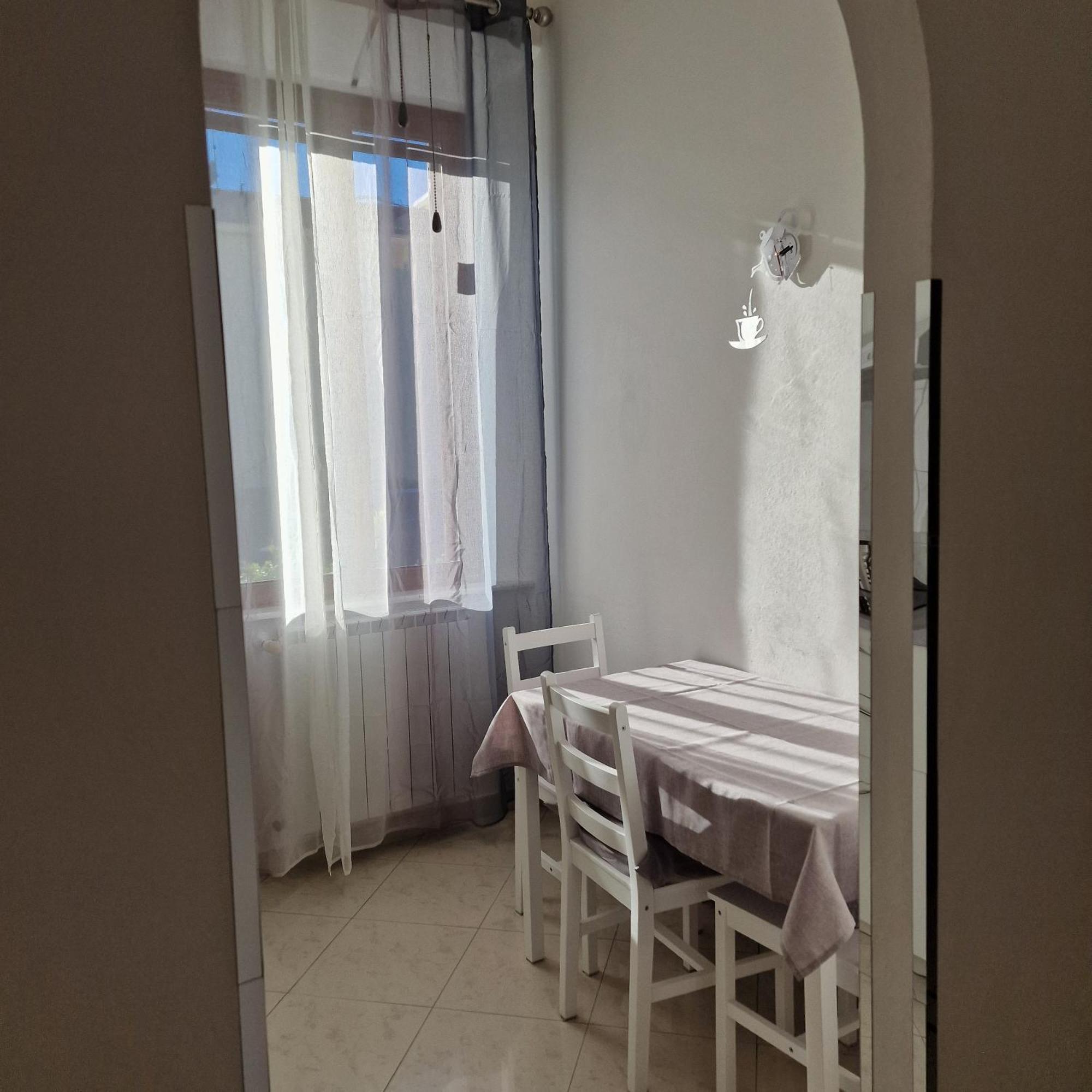 Cinzia'S House Of Mirrors Apartment Pisa Bagian luar foto