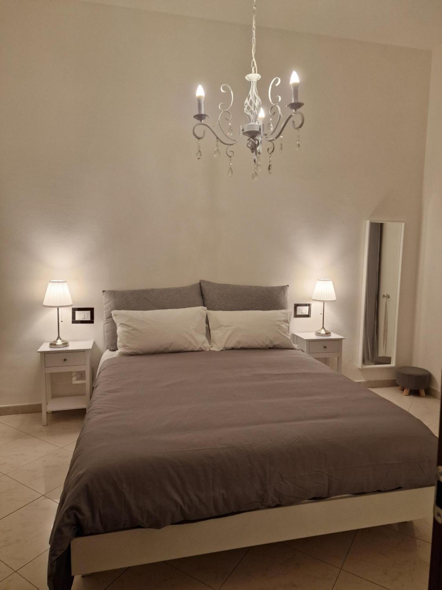 Cinzia'S House Of Mirrors Apartment Pisa Bagian luar foto
